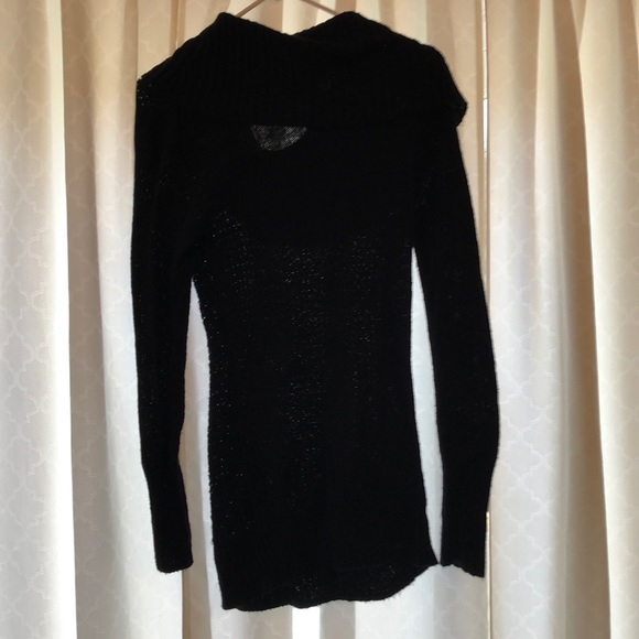 Sweater - Picture 3 of 4